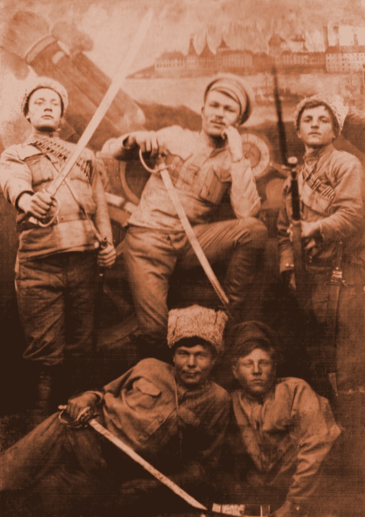 С. Ф. Можаев (слева первый вверху).jpg